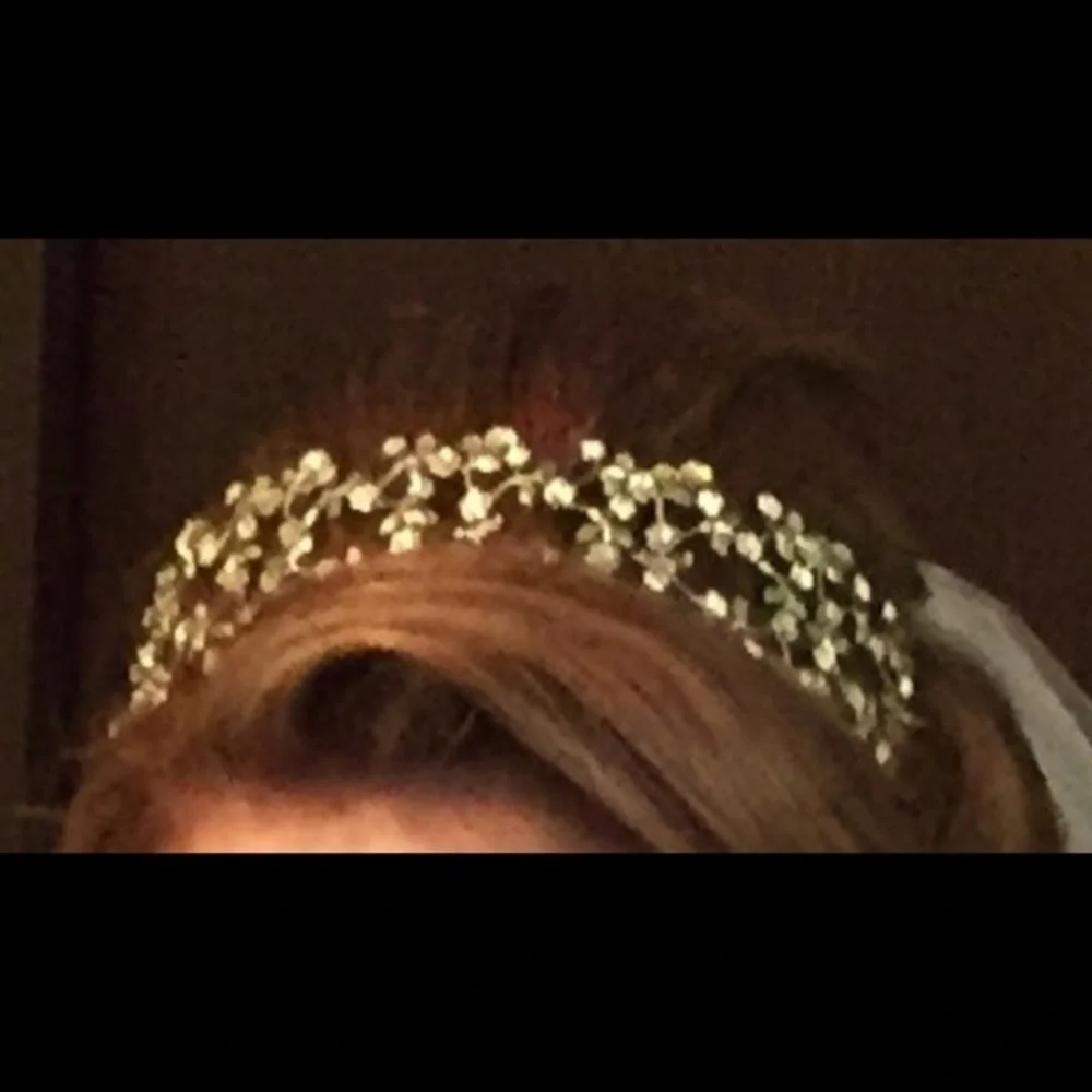 BRIDAL headpiece